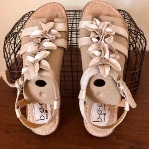 B.O.C. Leather Strappy Sandals Size 9